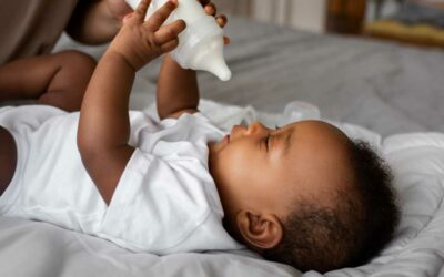 Welke Babyvoeding bij Reflux en wat te Vermijden?