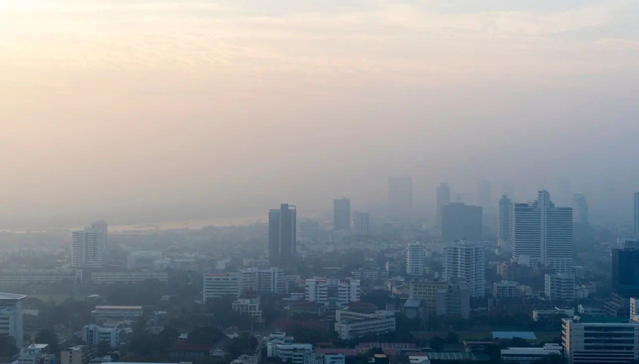 stad met luchtvervuiling